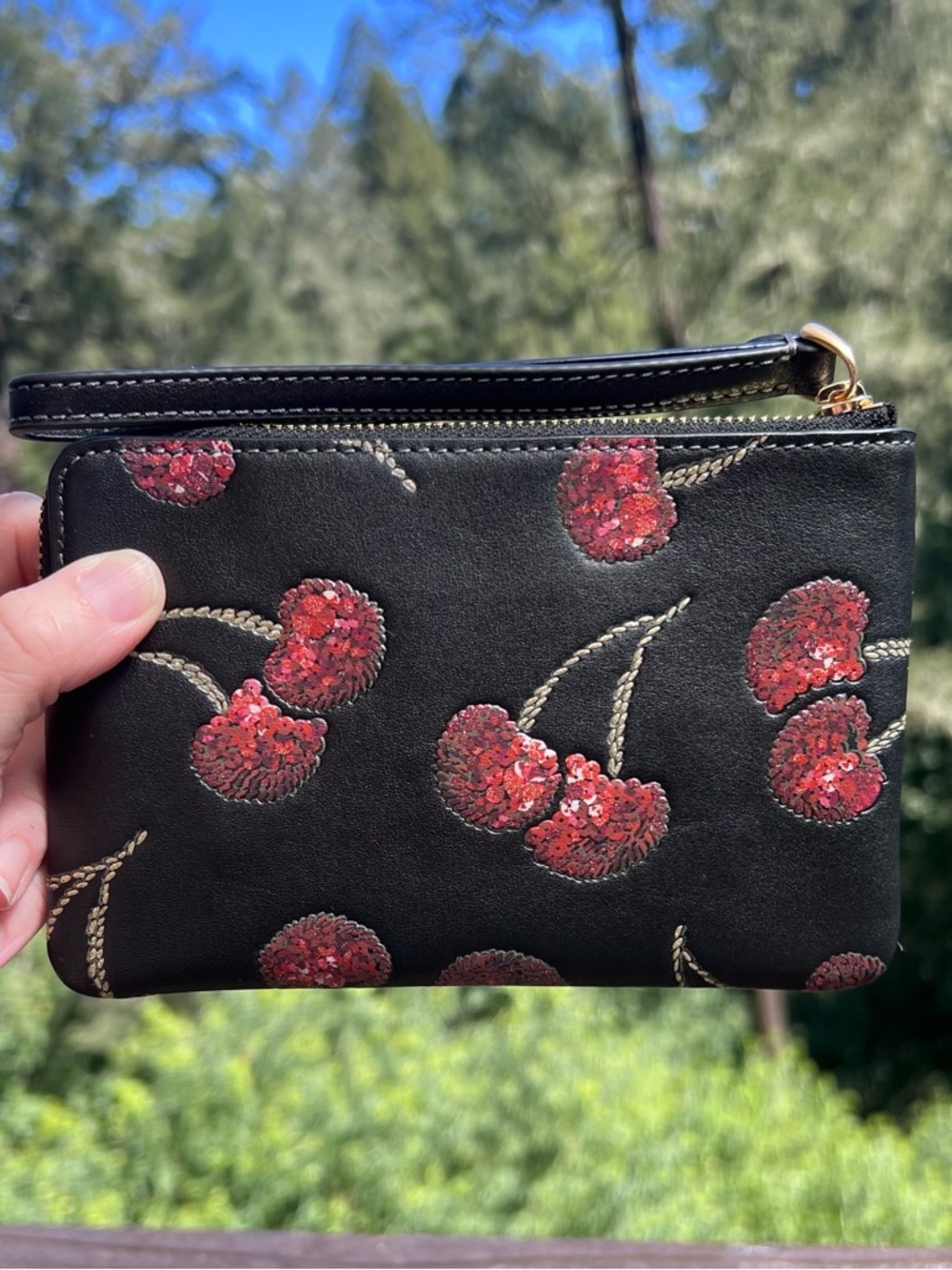 COACH Corner Zip Wristlet With Cherry Print NWT AUTHENTIC - Picture 2 of 5